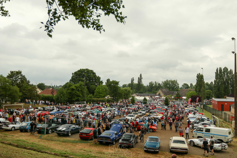 Illustration for article titled Classic British Welcome Photos (Le Mans Carshow)
